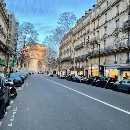 Triumphal Arc Suite, Centre, 2p, 60sqm, Ac *